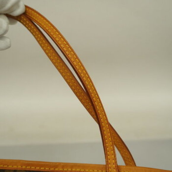 Louis Vuitton Monogram Neverfull PM Tote Bag - Picture 6 of 12